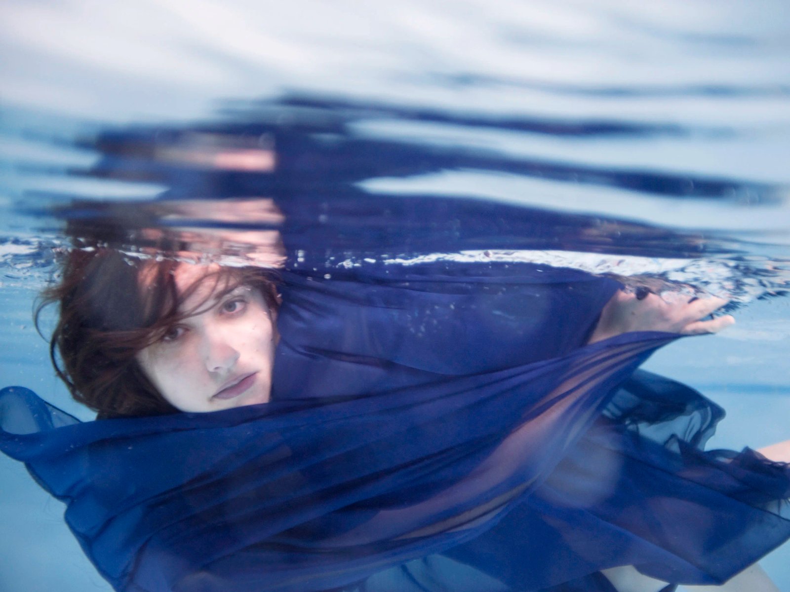 BeneathTheSurface_4.1_Hiding_RheaPappas.jpg