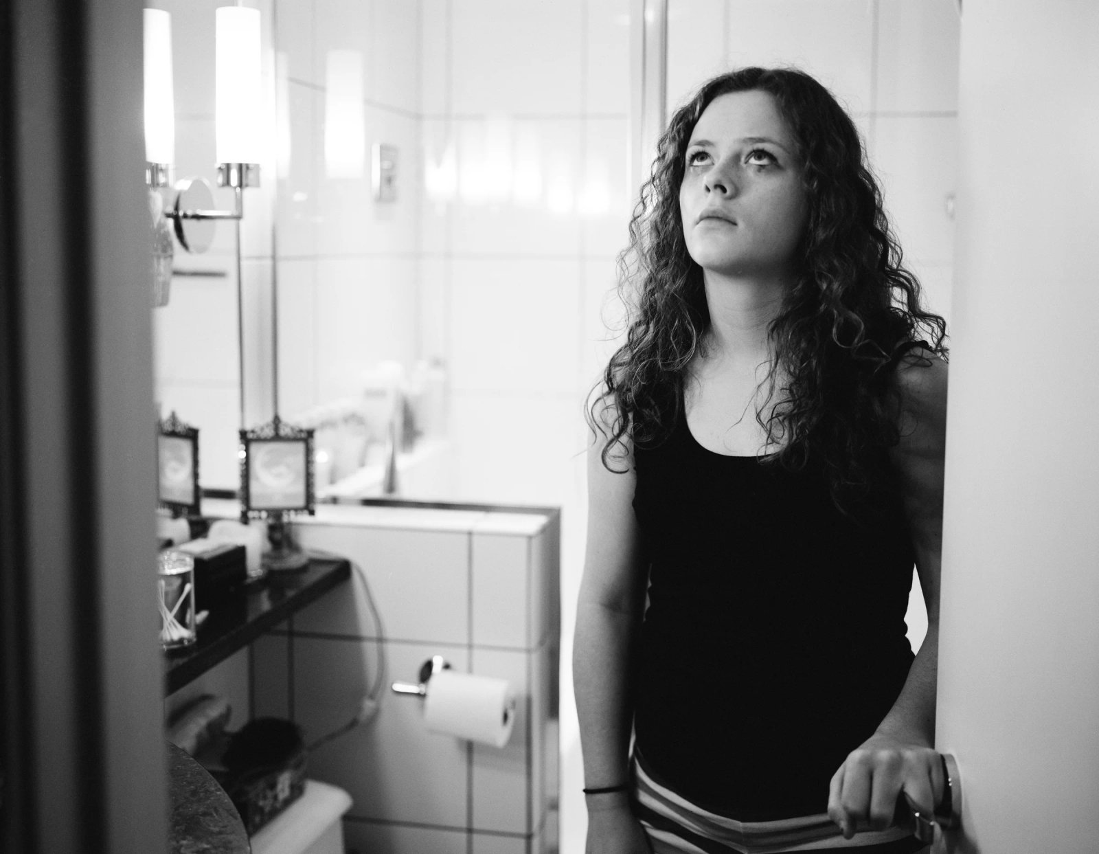 GwenLookingUpInBathroom_RheaPappas.jpg