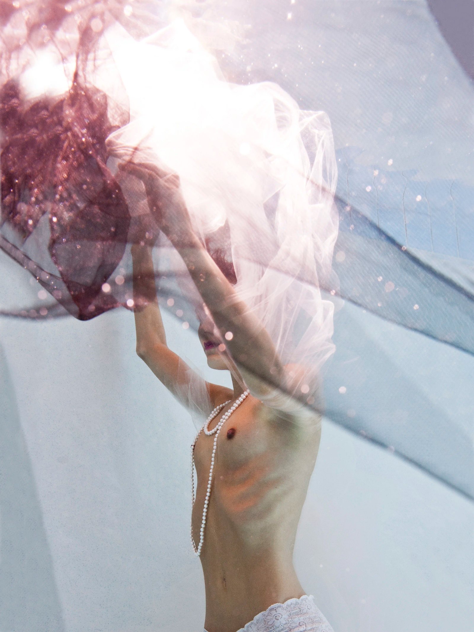 Underwater_Satori_ElleLemler_RheaPappas_004.jpg